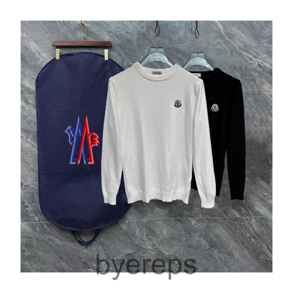 M0nc1er 3 Standard Complete Classic Crewneck Sweater