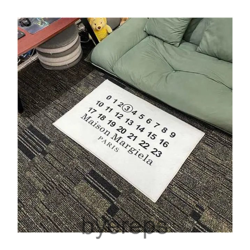 Maison Margiela Carpet — photo 4 of 4