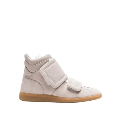 Maison Margiela Clinics