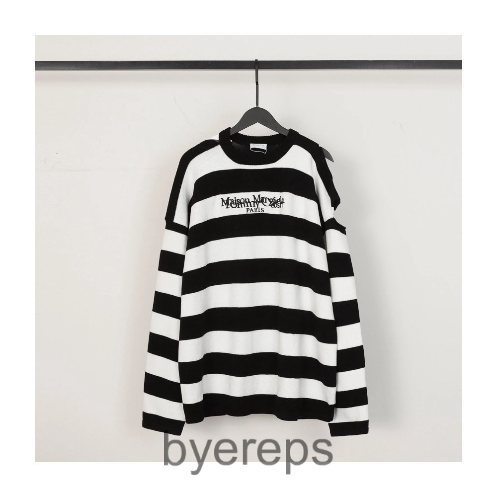 Maison Margiela Hoodies — photo 4 of 4