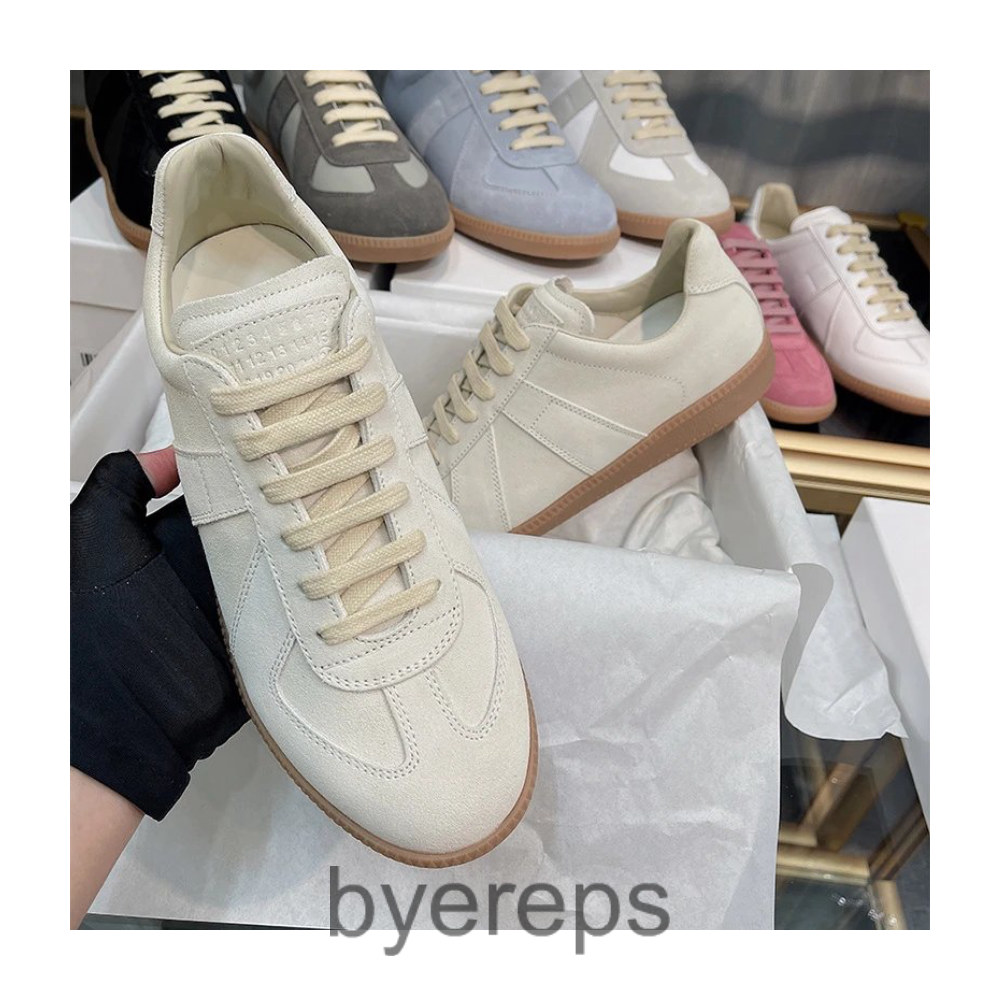 Maison Margiela Painted Gats — photo 4 of 4