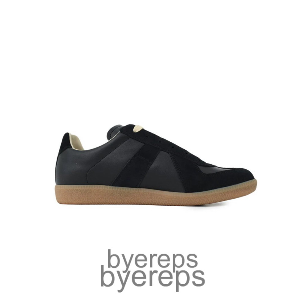 Maison Margiela Replica Black