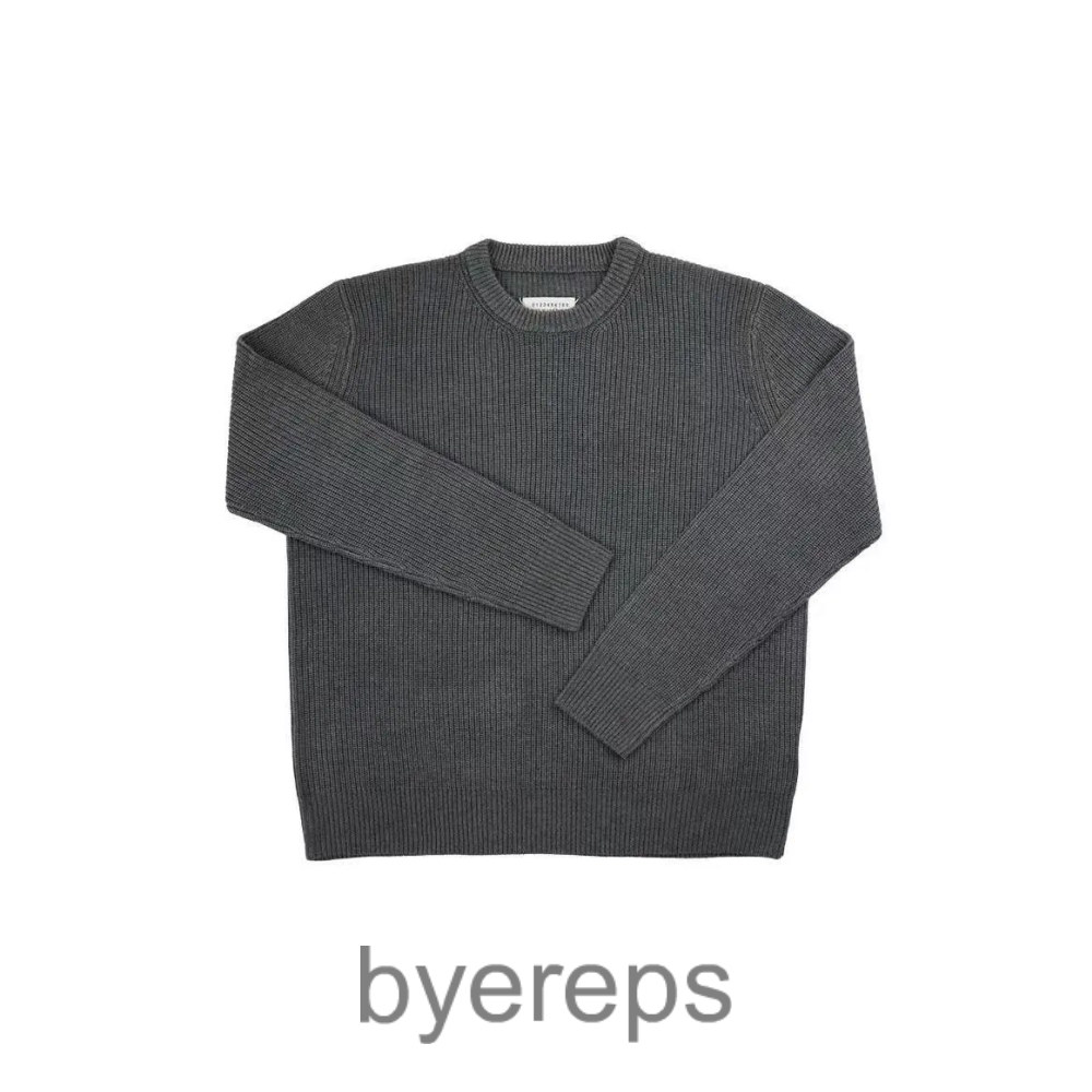 Maison Margiela sweater（2 Colourways） — photo 2 of 4