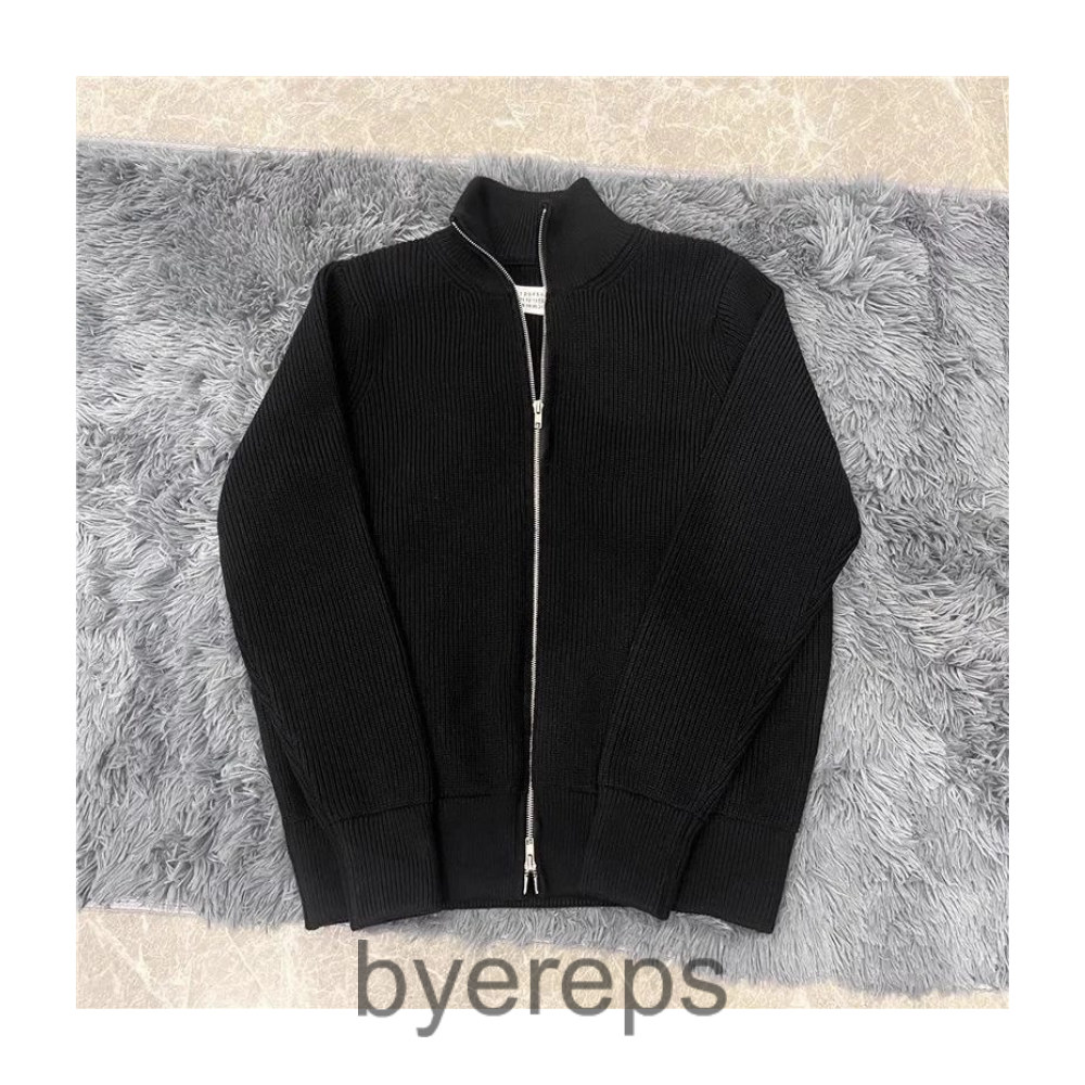 Maison Margiela Sweater — photo 4 of 4