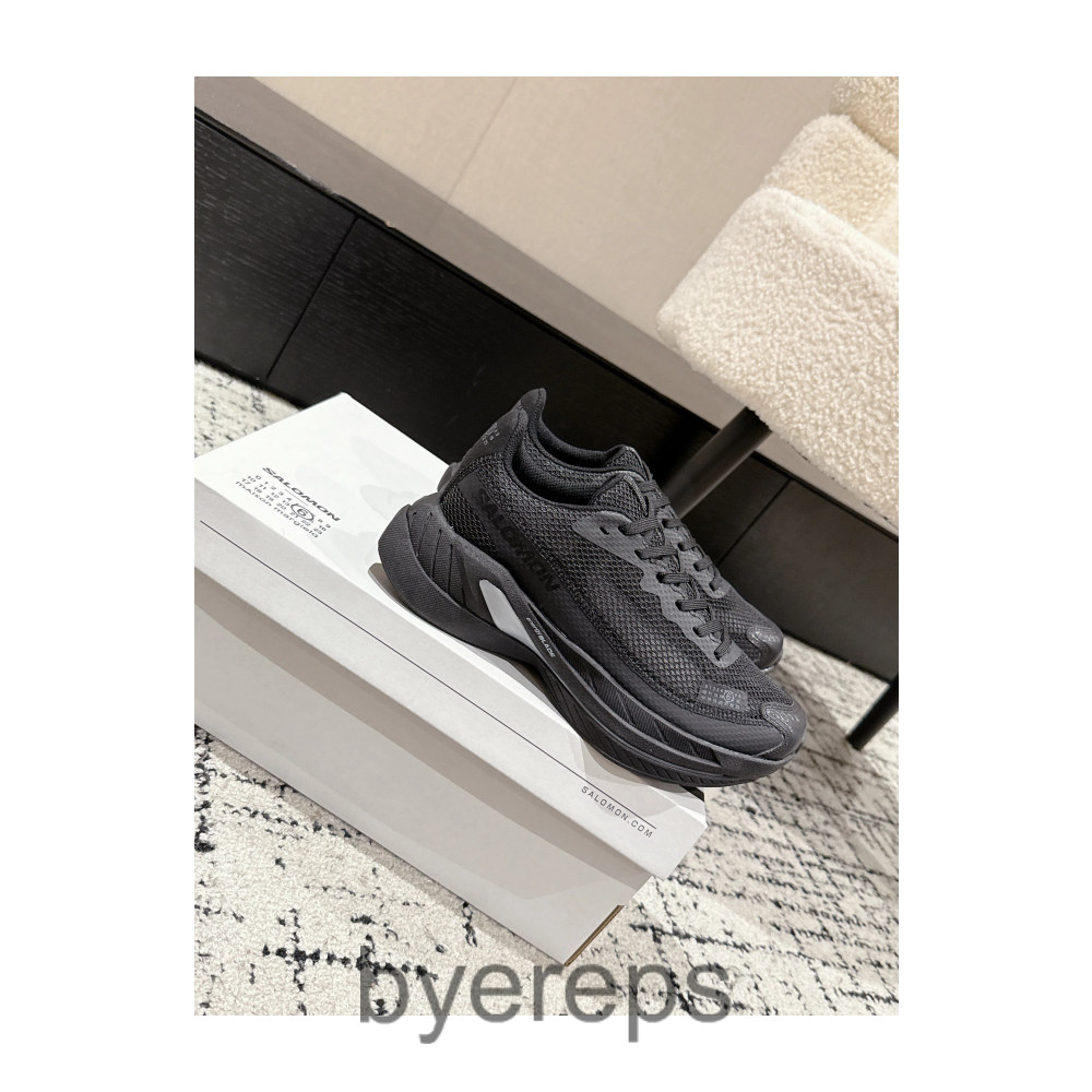 Maison Margiela x Salomon XT-4 — photo 3 of 4