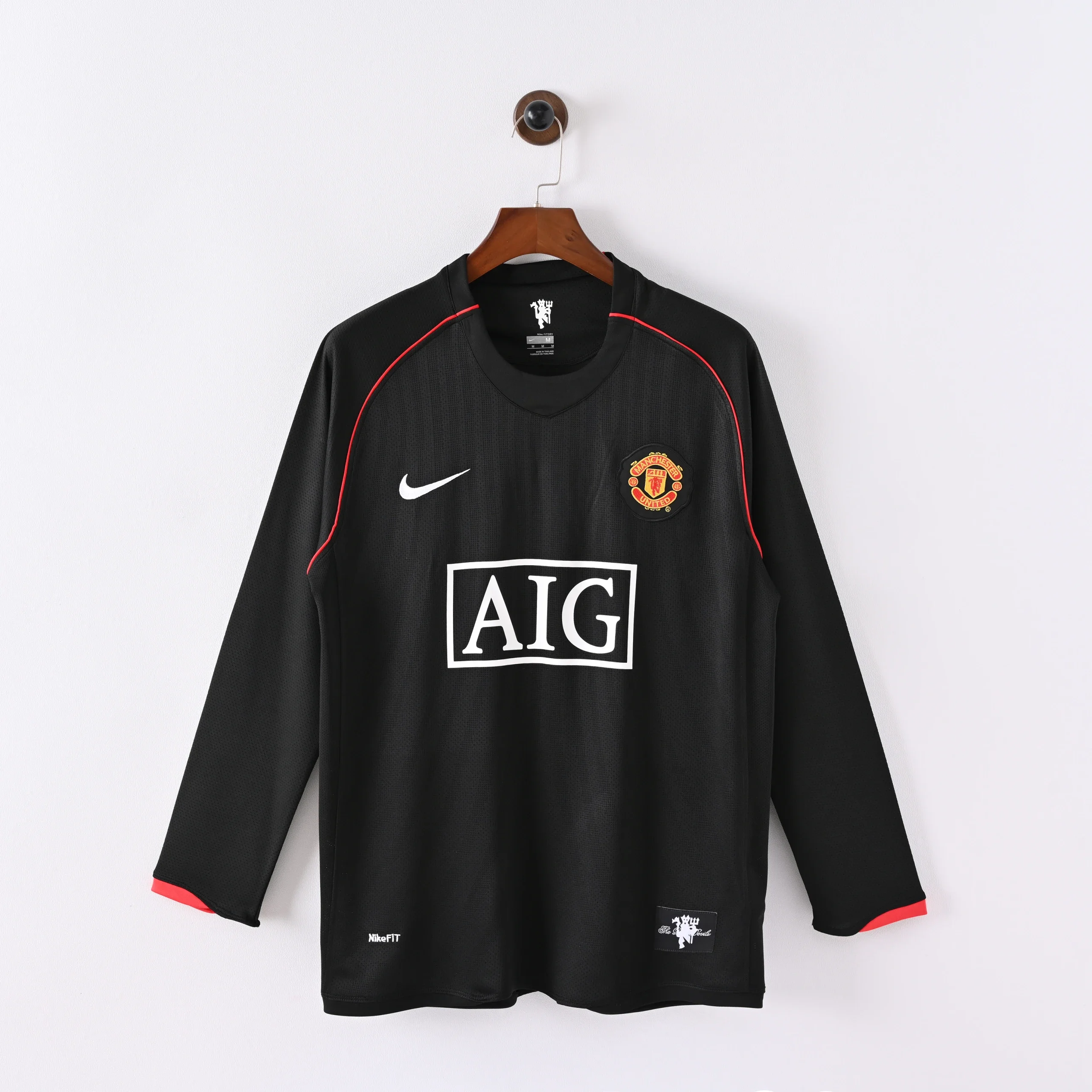 Manchester United Retro Away Long-Sleeve Soccer Jersey