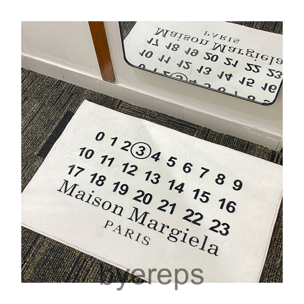 Maison Margiela margiela carpet — photo 2 of 4