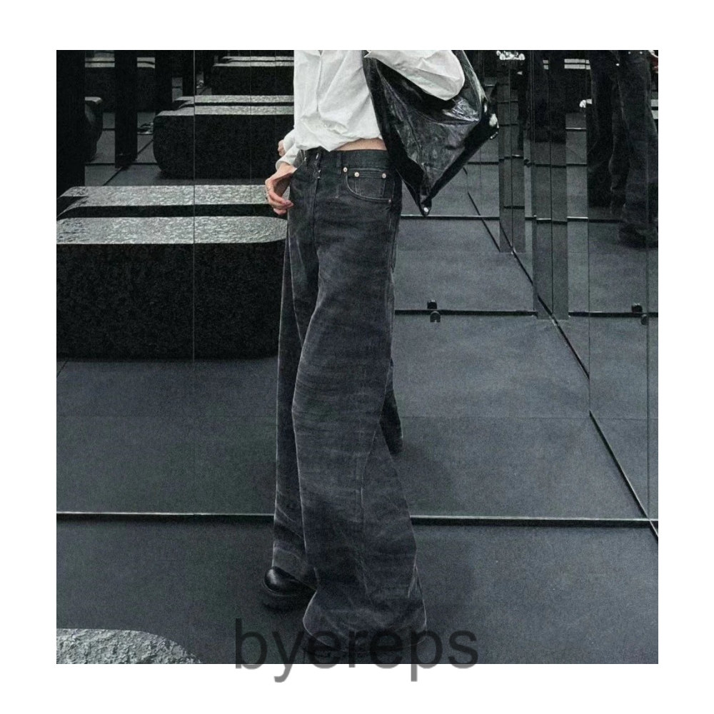 Maison Margiela Margiela Crease Jeans — photo 3 of 4