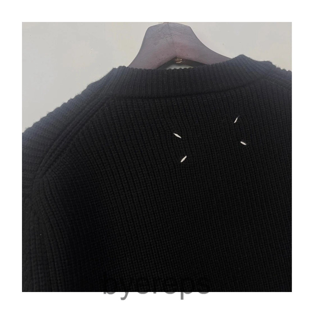 Maison Margiela Margiela Logo Knit — photo 2 of 4