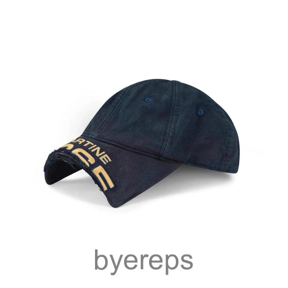 Martine Rose Cap