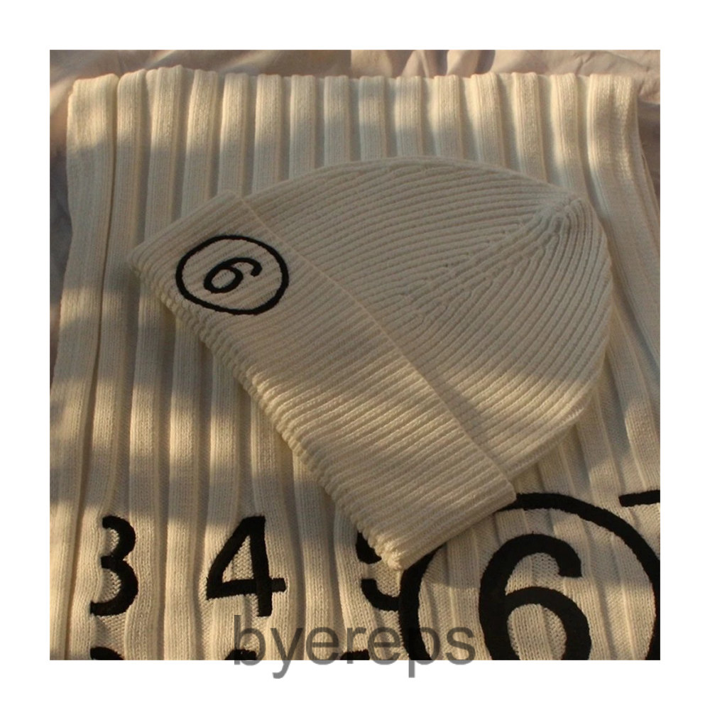 Maison Margiela Masion Margiela Beanie — photo 2 of 4