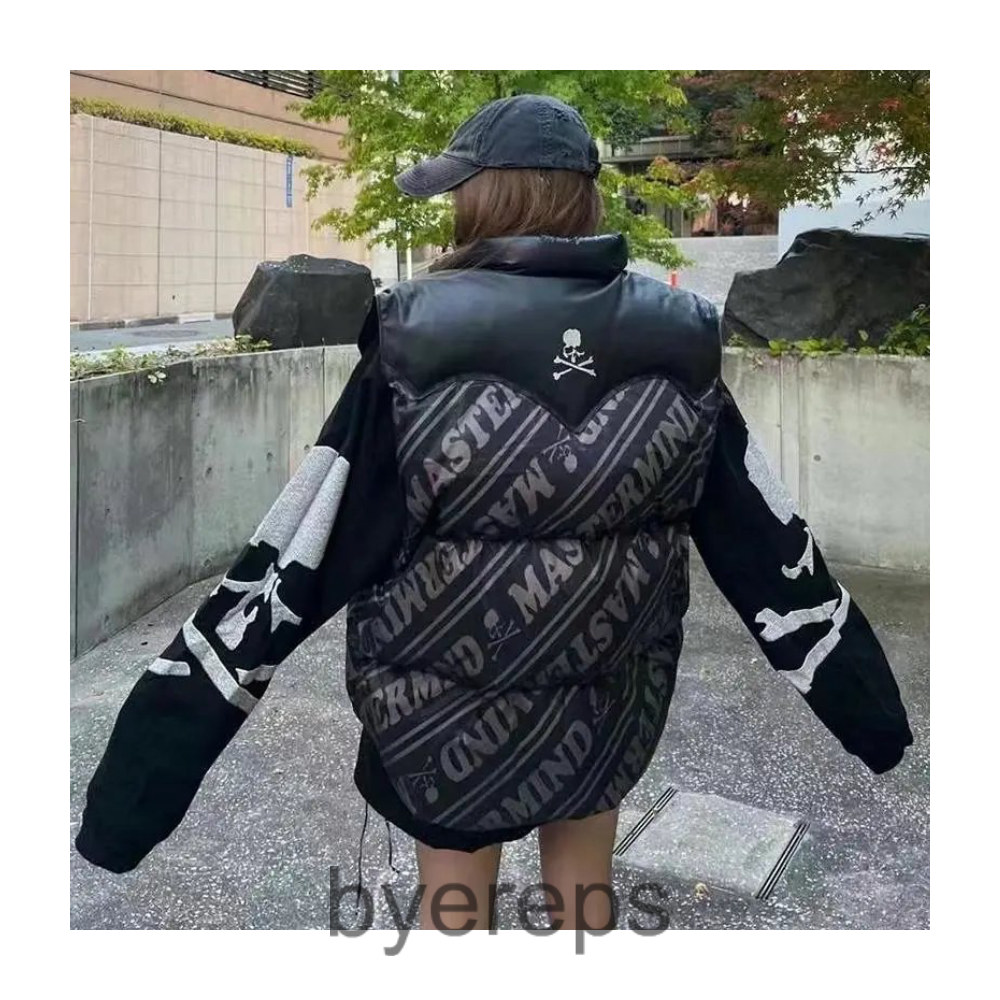 Mastermind Japan Mastermind Sleeve — photo 2 of 4