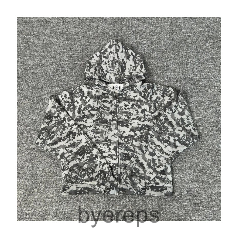 Mertra camo zip-up