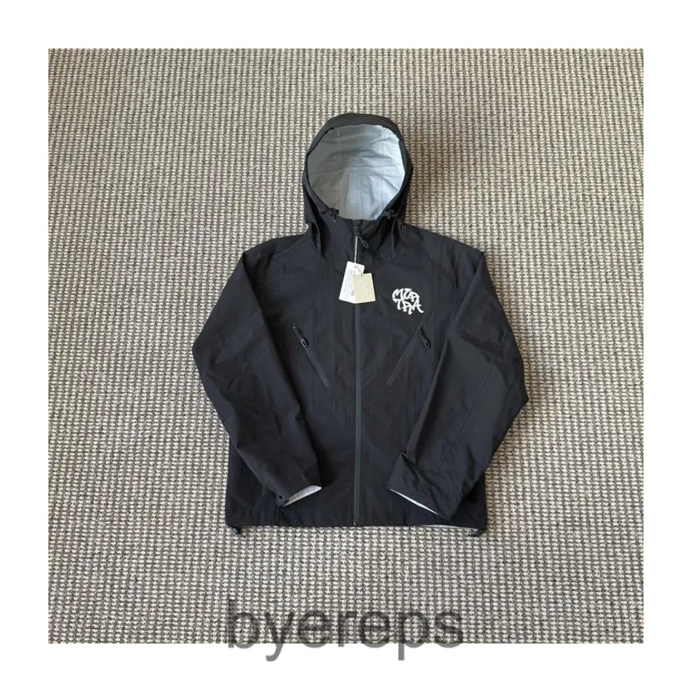 Mertra Shell Jacket