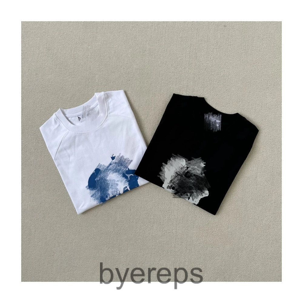 Unbranded Mertra Tee (Hotdog Batch) — photo 3 of 4