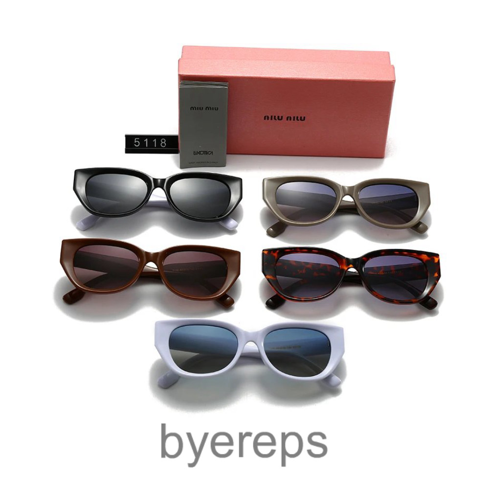 Unbranded Miumiu SunGlasses — photo 3 of 4
