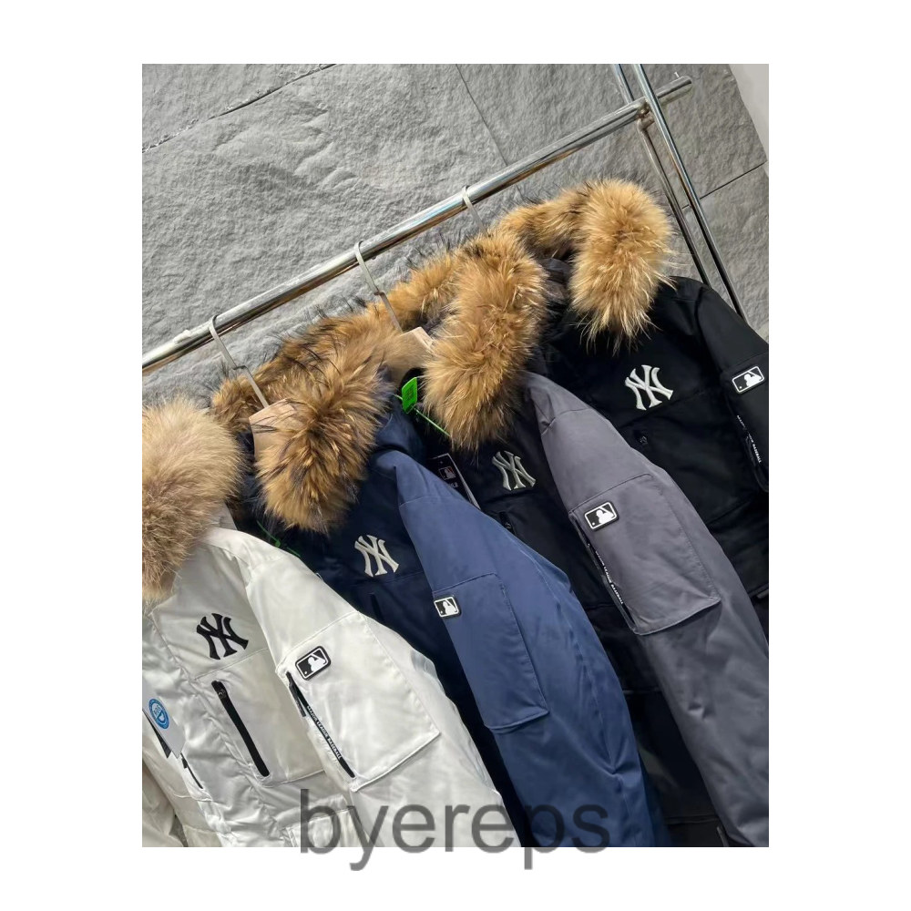 Unbranded MLB Down Jacket — photo 3 of 4
