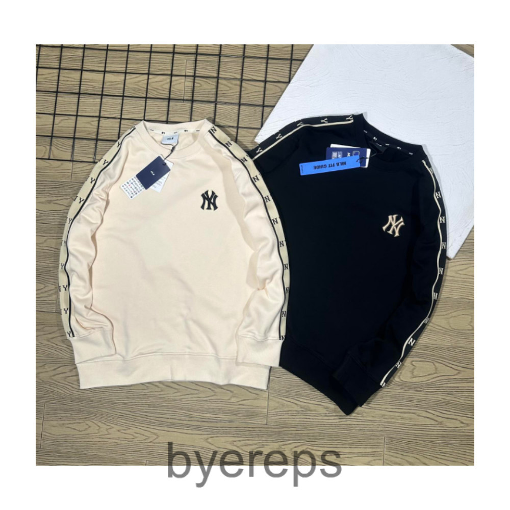 Unbranded MLB Hoodie — photo 3 of 4