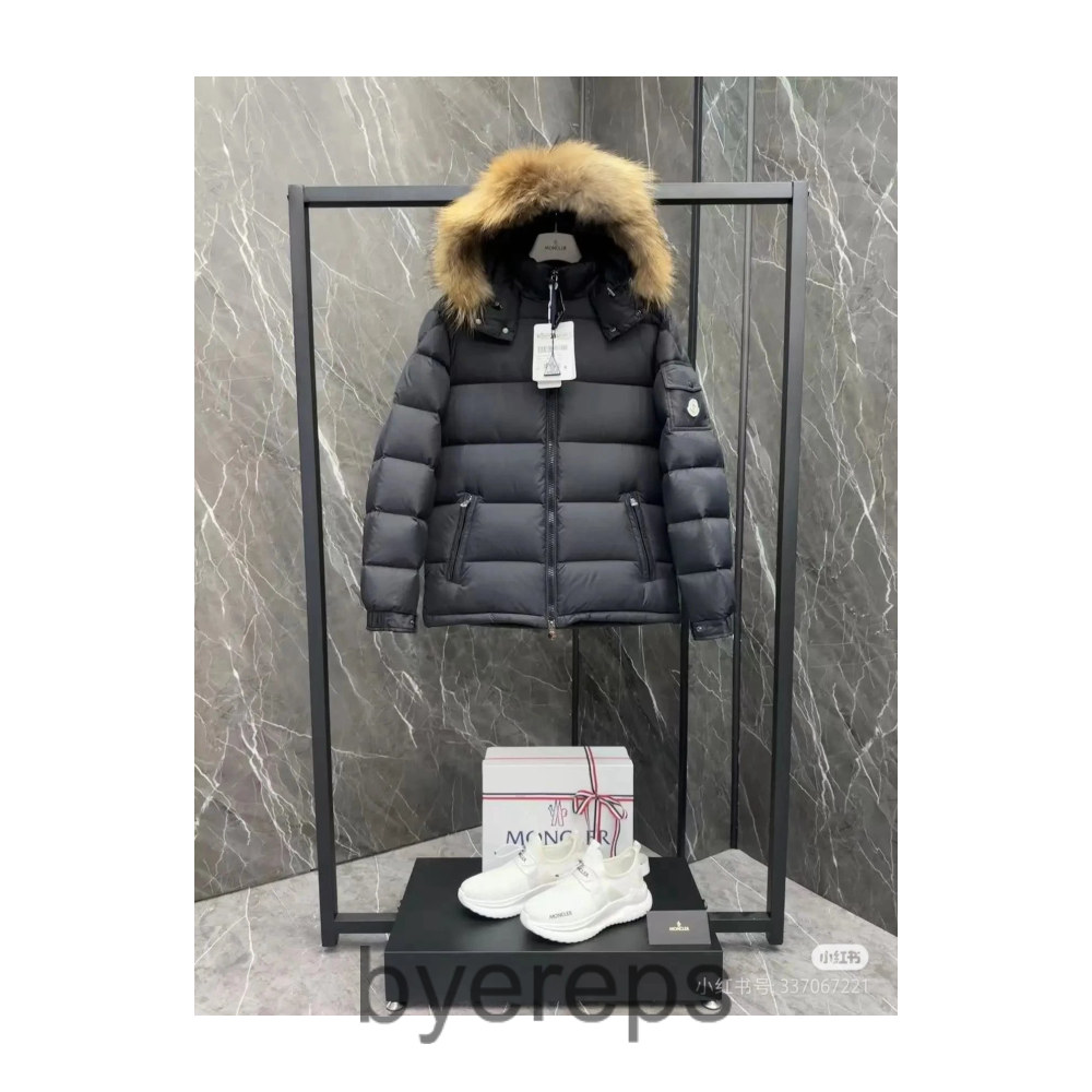 Moncler Down Jacket — photo 2 of 4