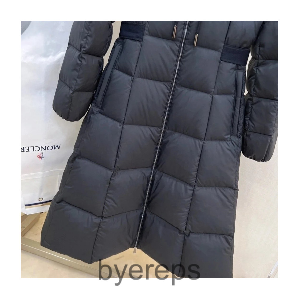Moncler Down Jacket — photo 3 of 4