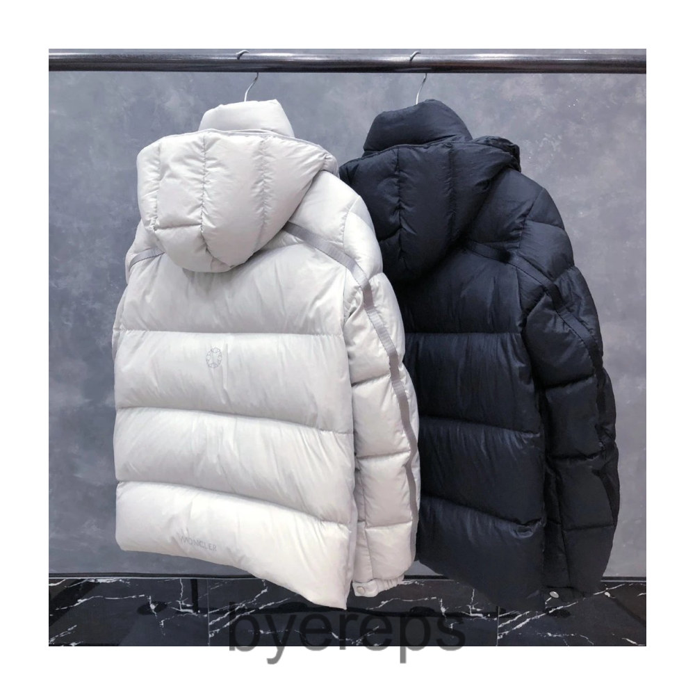 Moncler Down Jacket — photo 2 of 4