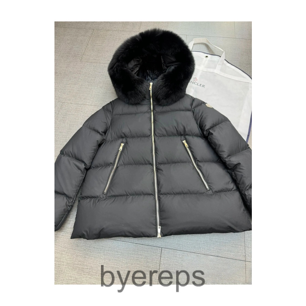 Moncler Down Jacket — photo 2 of 4