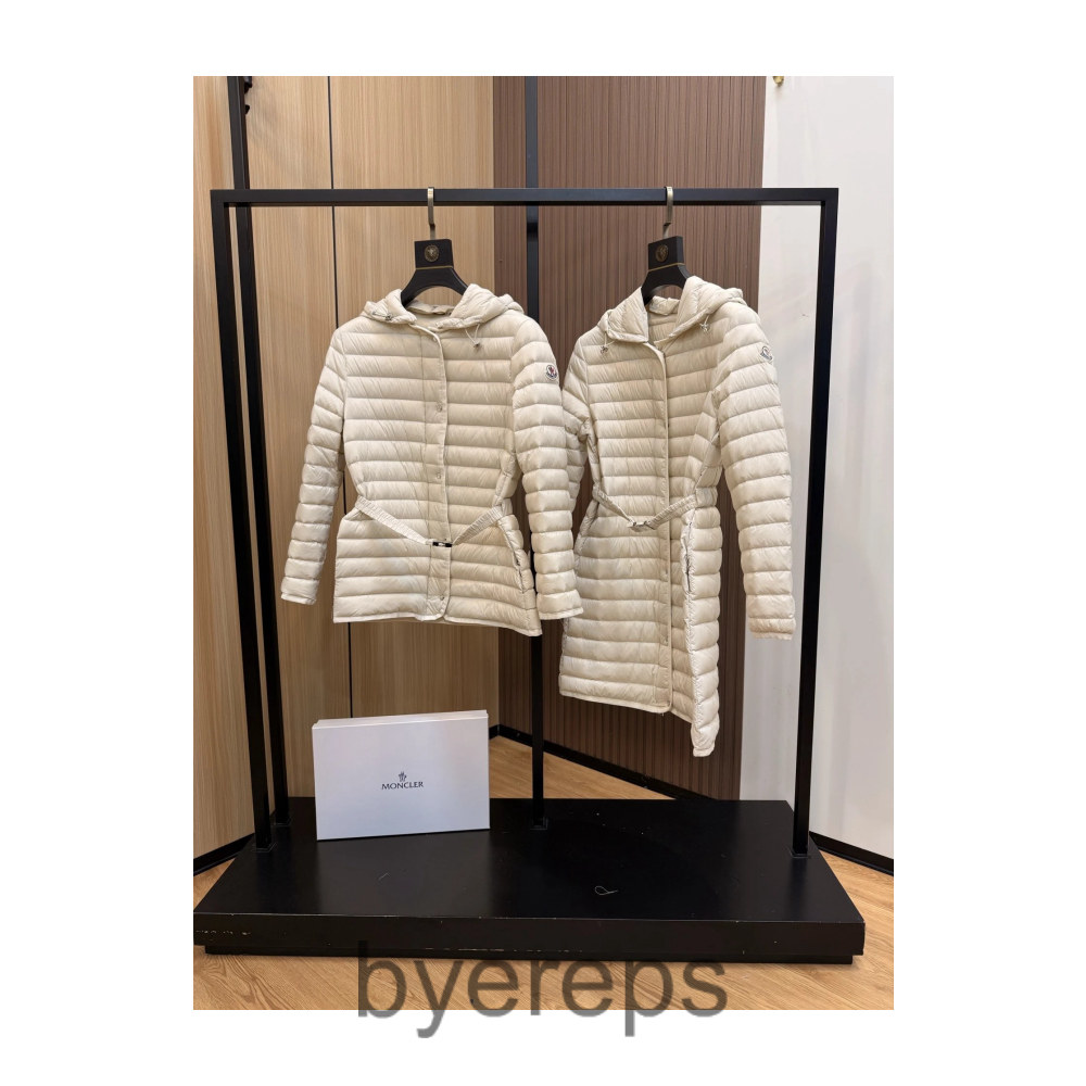 Moncler Down Jacket — photo 2 of 4