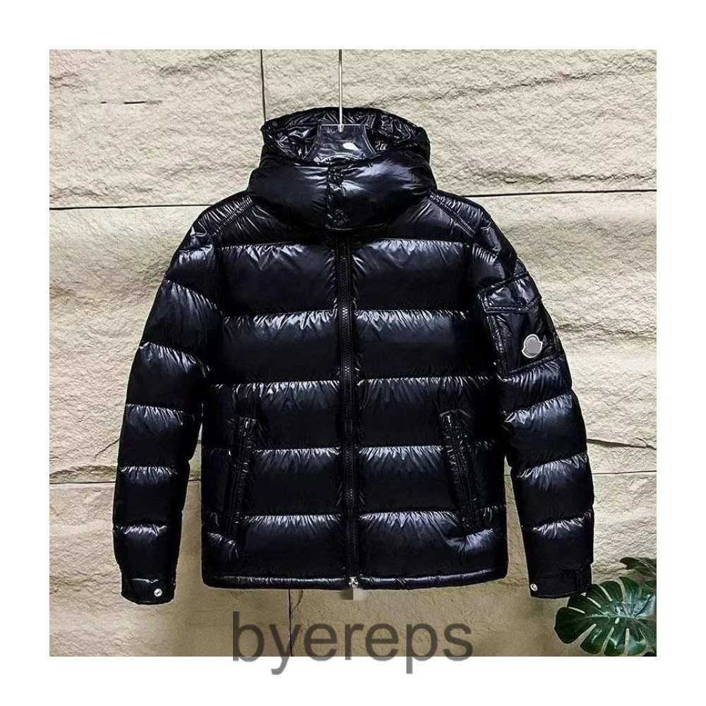 Moncler puffer — photo 2 of 4