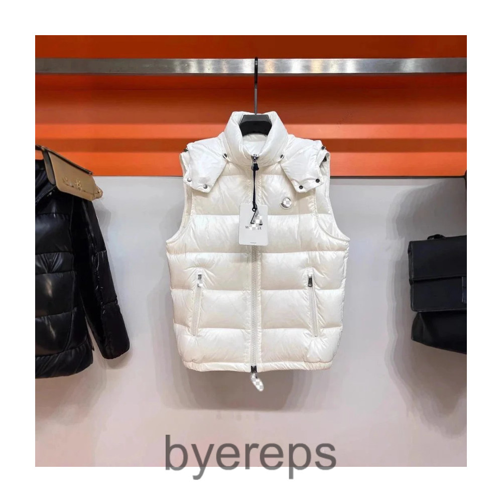 Moncler puffer vest — photo 3 of 4