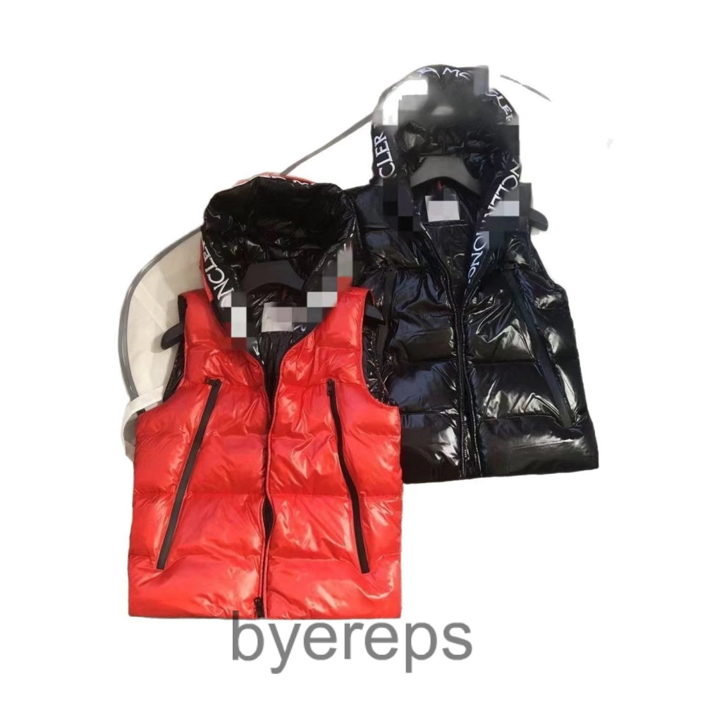 Moncler puffer vest — photo 3 of 4
