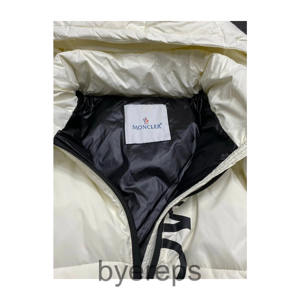 Moncler Quilted Jacket — photo 2 of 4