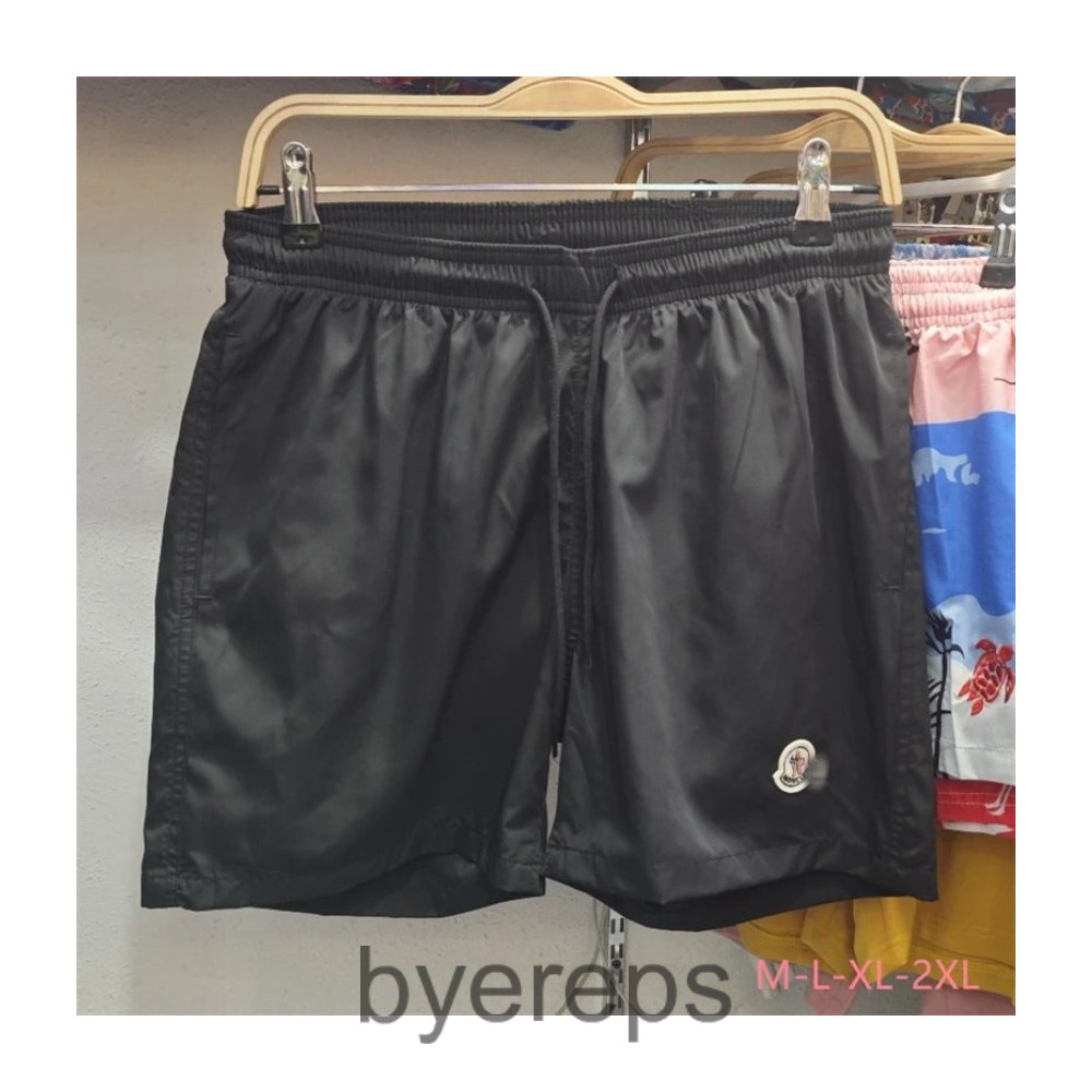 Moncler Shorts — photo 2 of 4