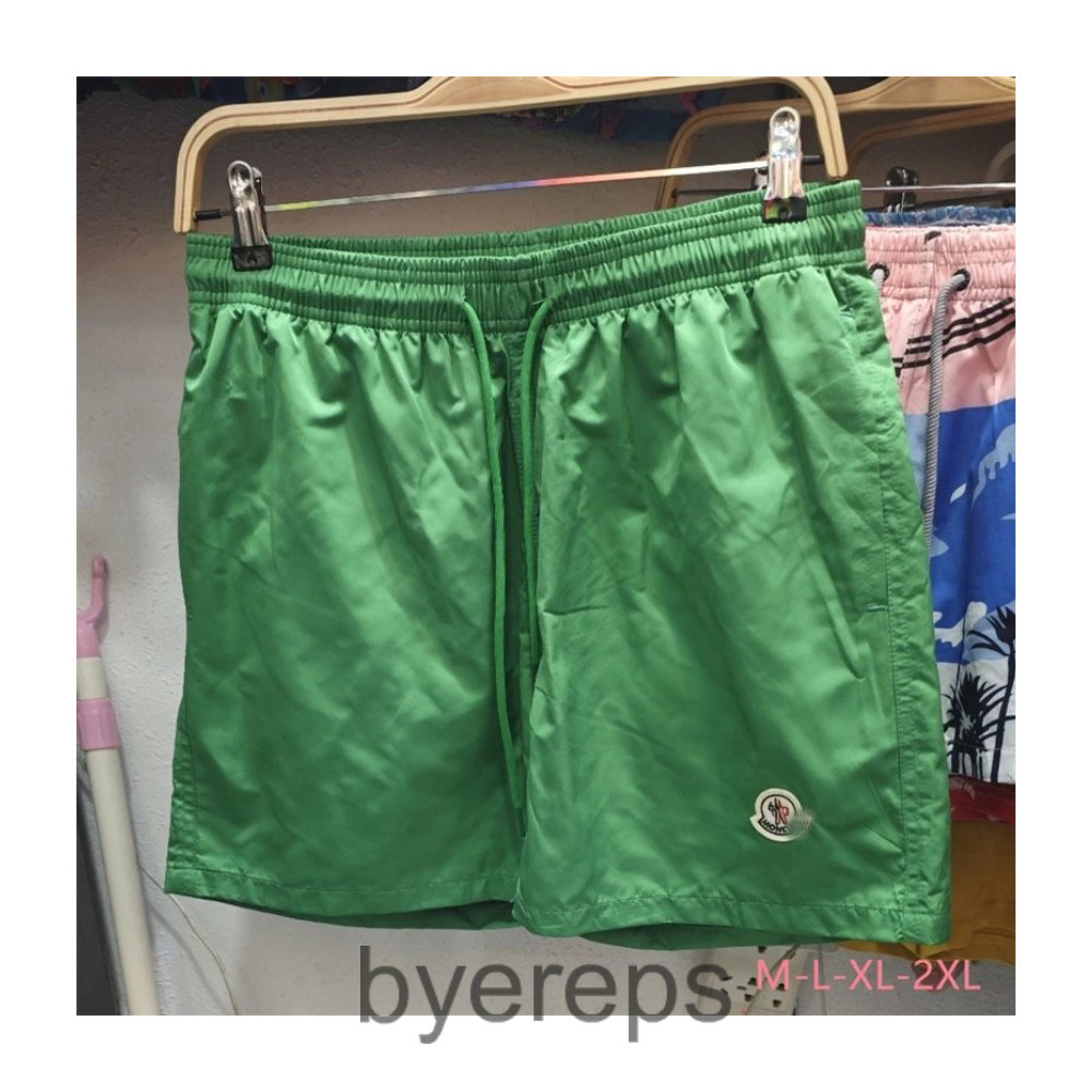Moncler Shorts — photo 3 of 4
