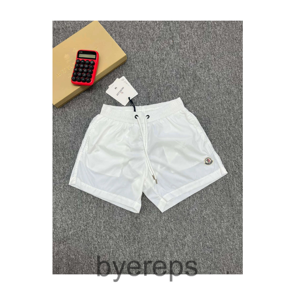 Moncler Shorts — photo 2 of 4
