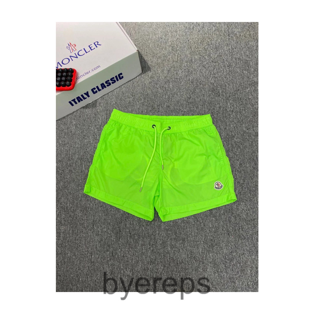 Moncler Shorts — photo 3 of 4