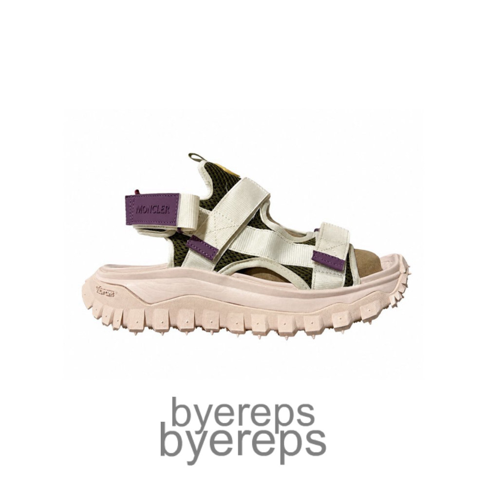 Moncler Trailgrip Vela Sandals Beige