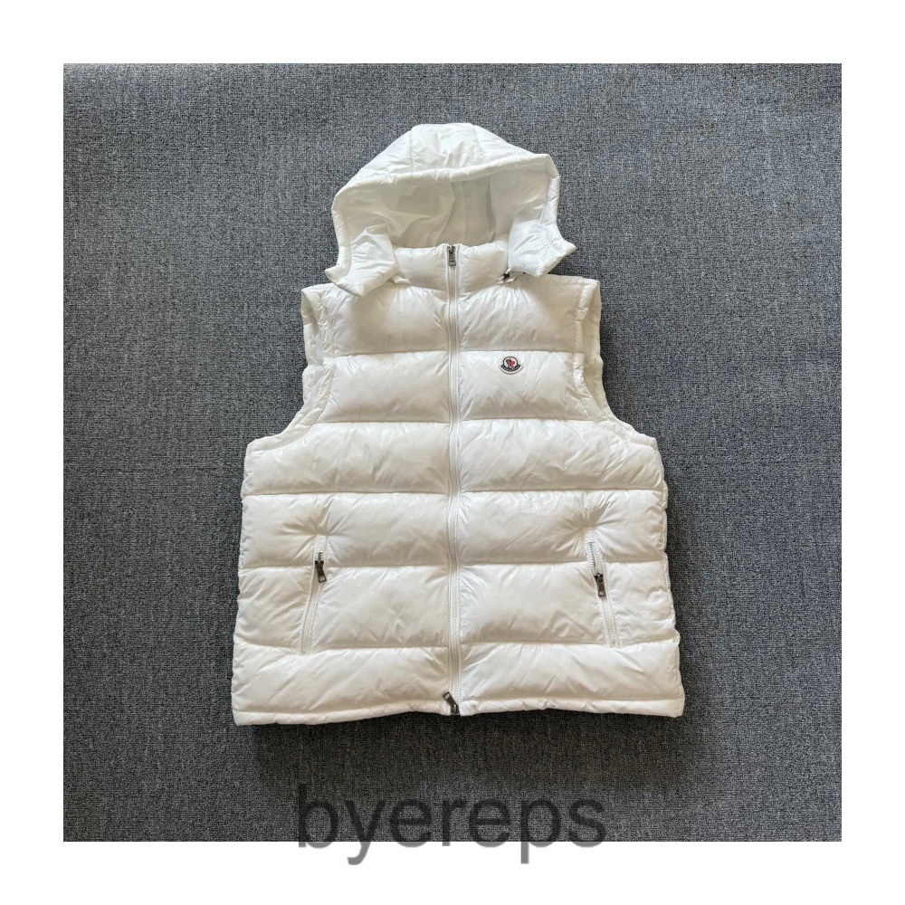 Moncler Vest — photo 2 of 4