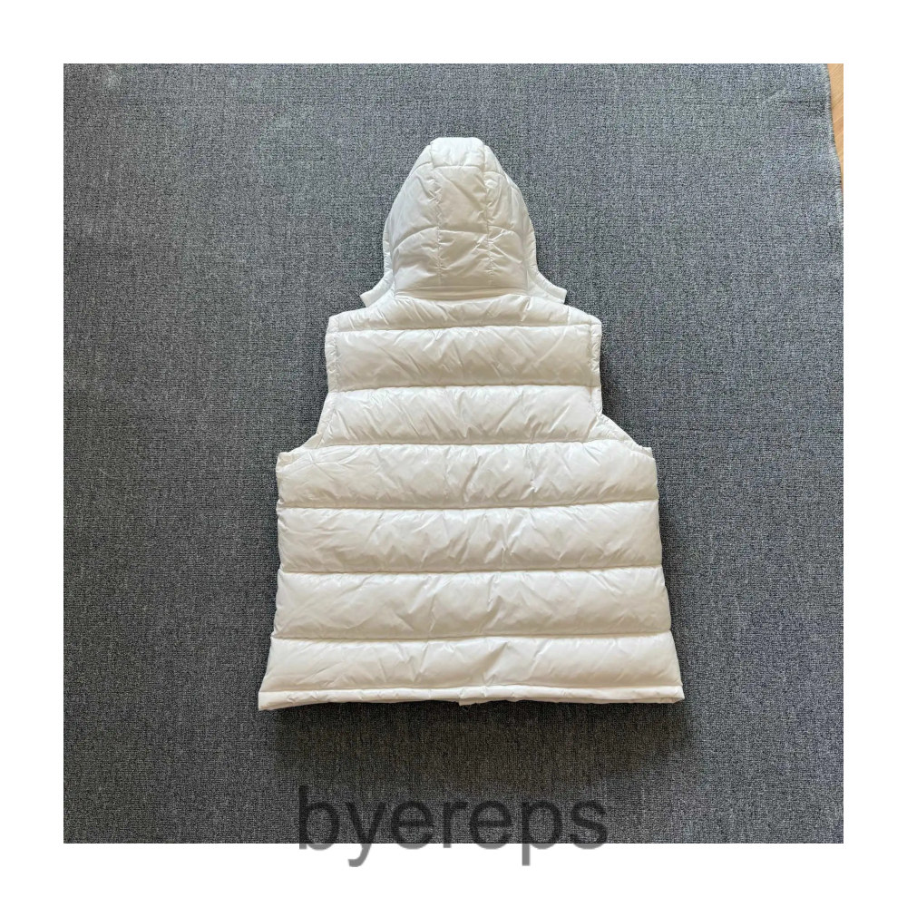 Moncler Vest — photo 3 of 4