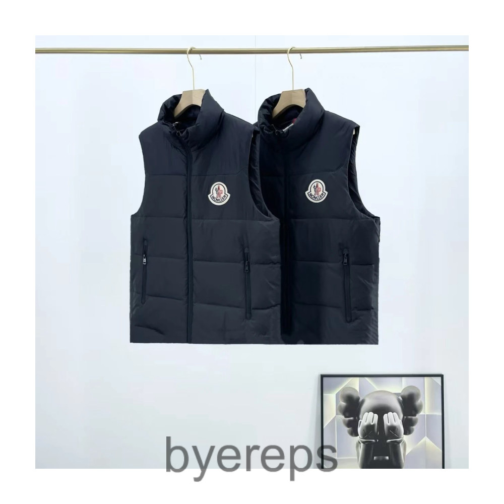Moncler Vest — photo 2 of 4