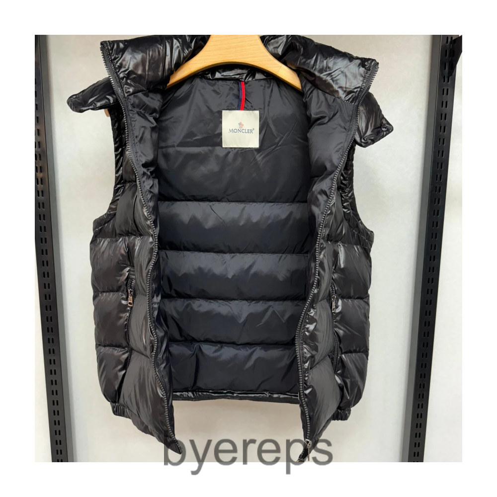 Moncler Vest — photo 4 of 4