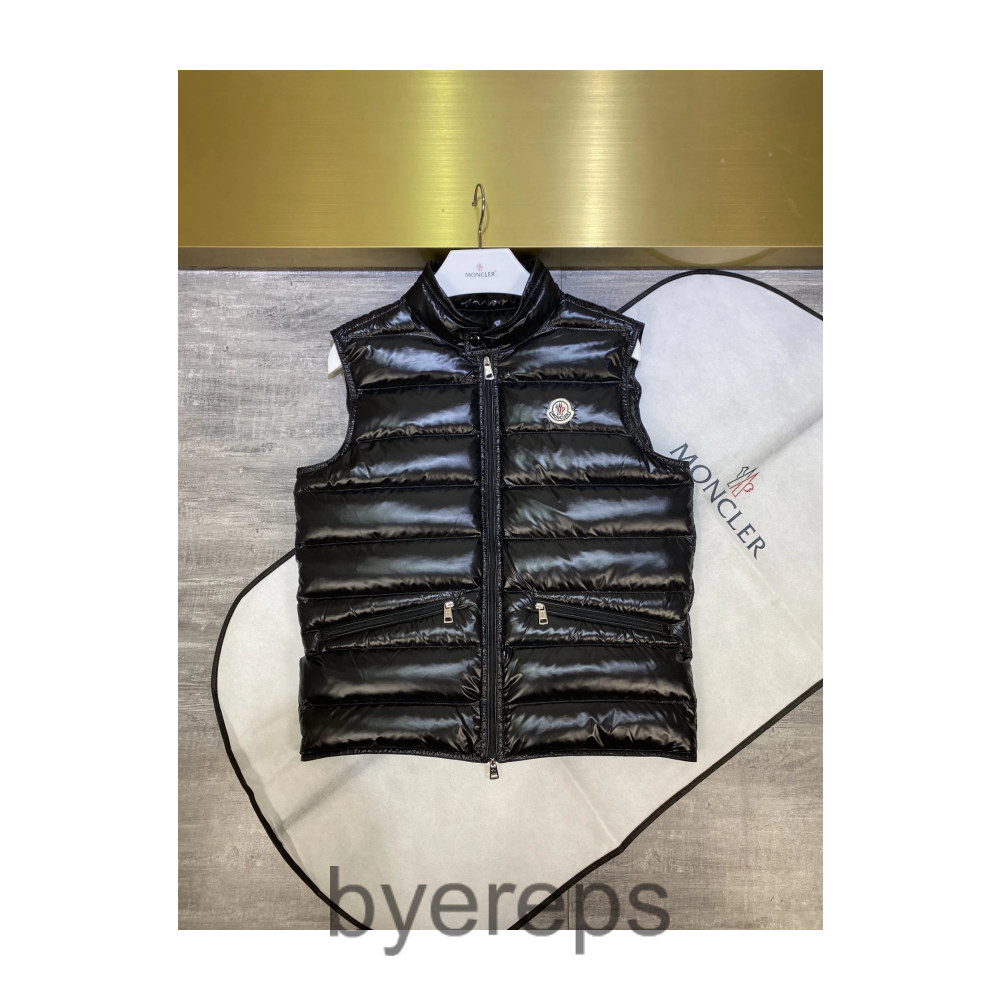 Moncler Vest Black — photo 2 of 2