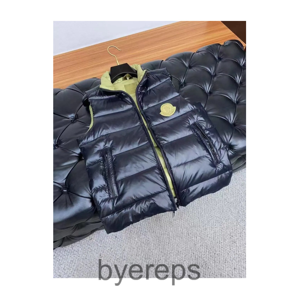 Moncler Vest Black — photo 2 of 2