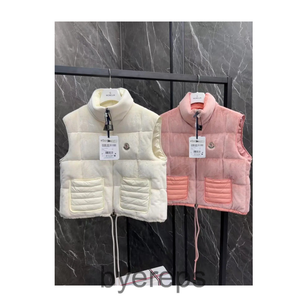 Moncler Vest — photo 2 of 4