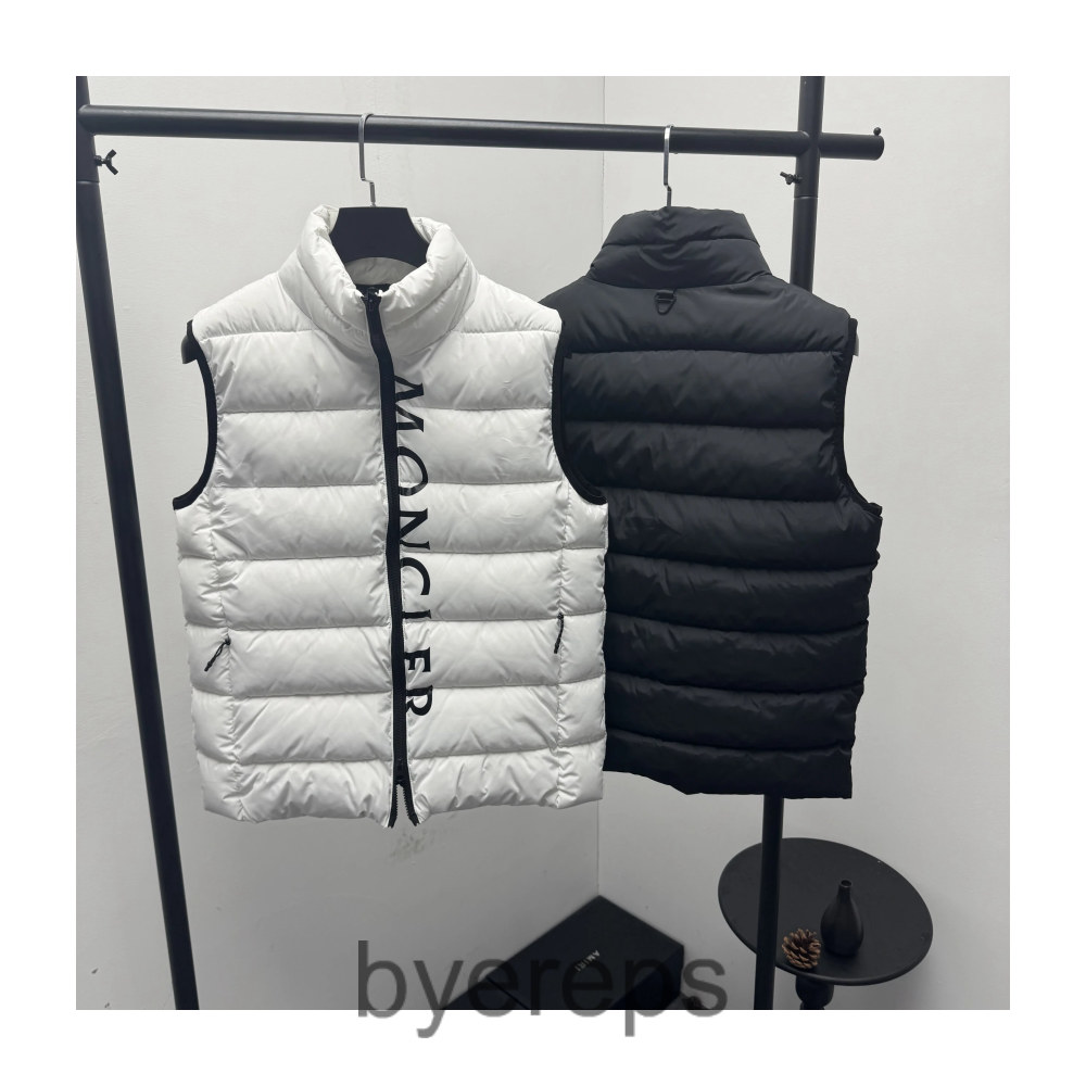Moncler Vest — photo 2 of 4
