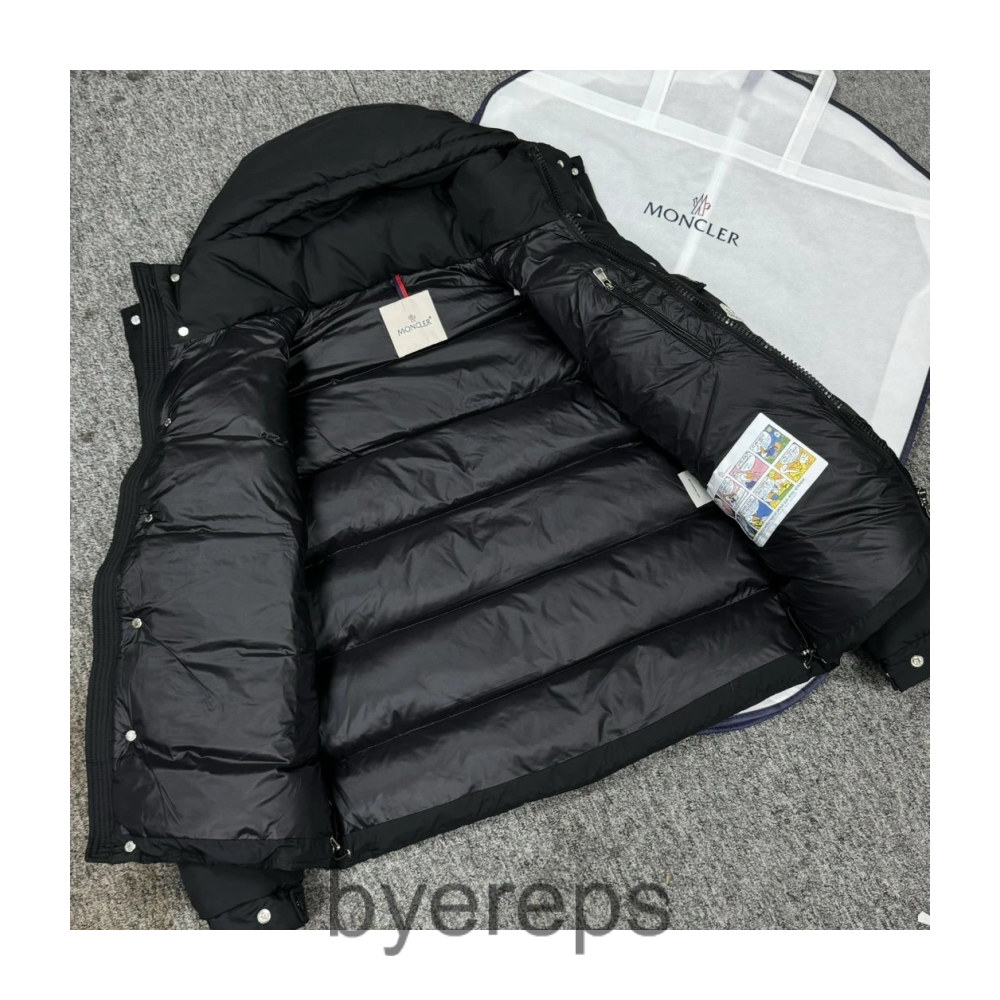 Moncler Vezere Down Jacket — photo 3 of 4