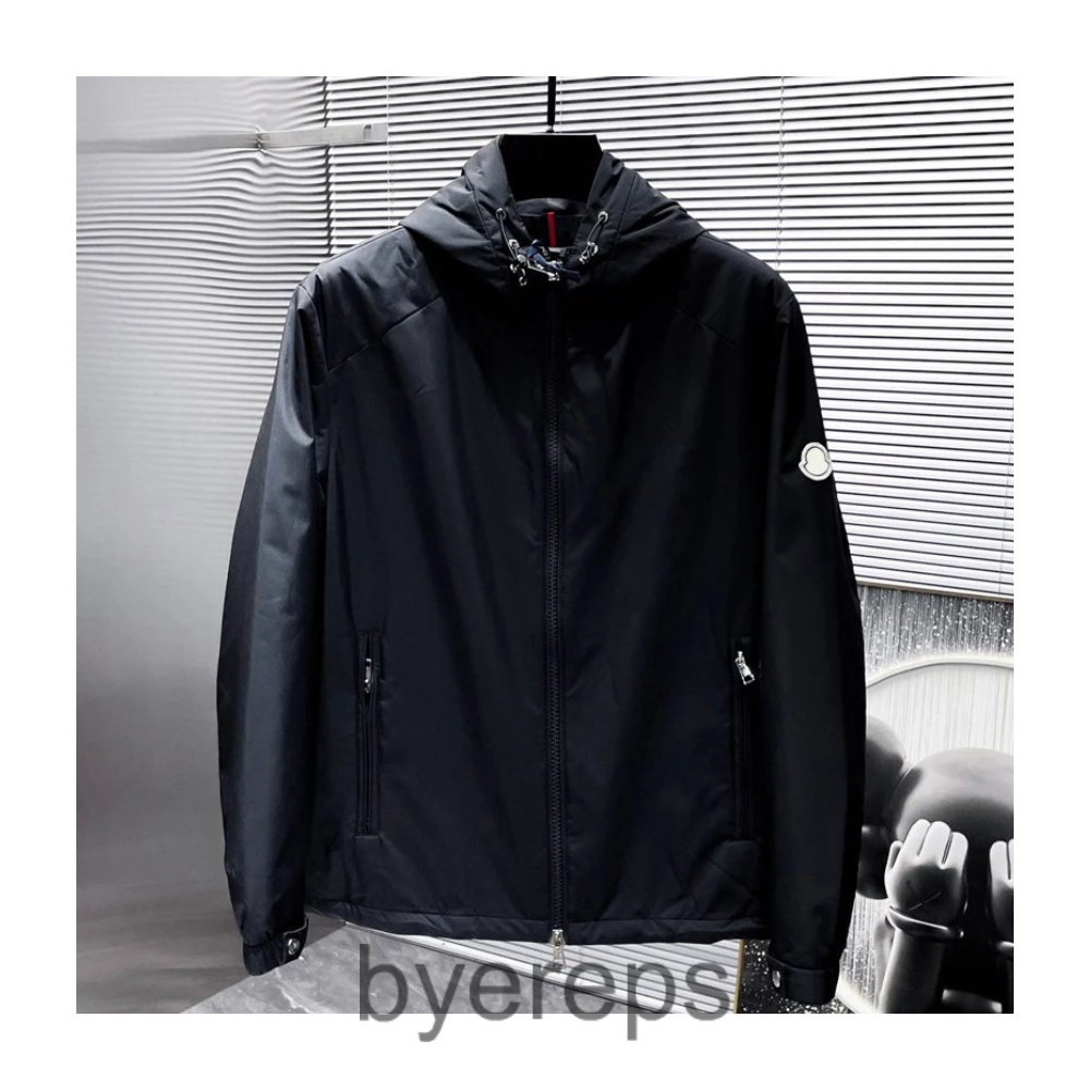 Moncler Windbreaker — photo 4 of 4