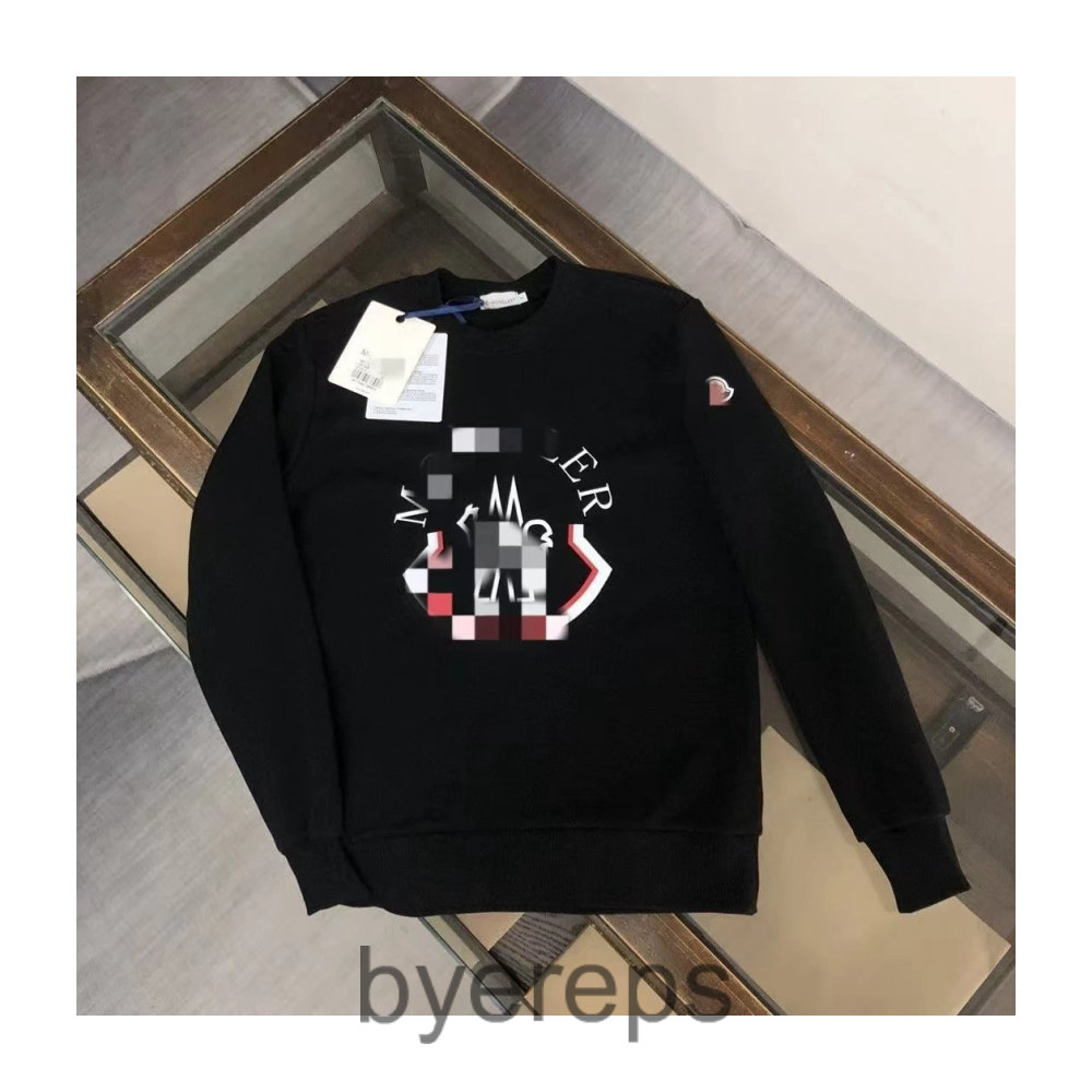 More moncler sweaters — photo 3 of 4