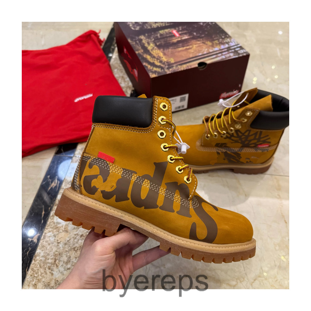 More Supreme x Timberland (2 colorways)