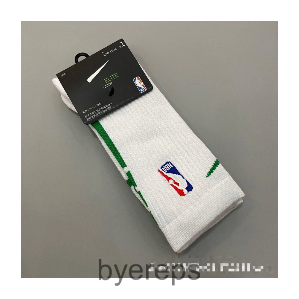 Unbranded Nba socks — photo 3 of 4