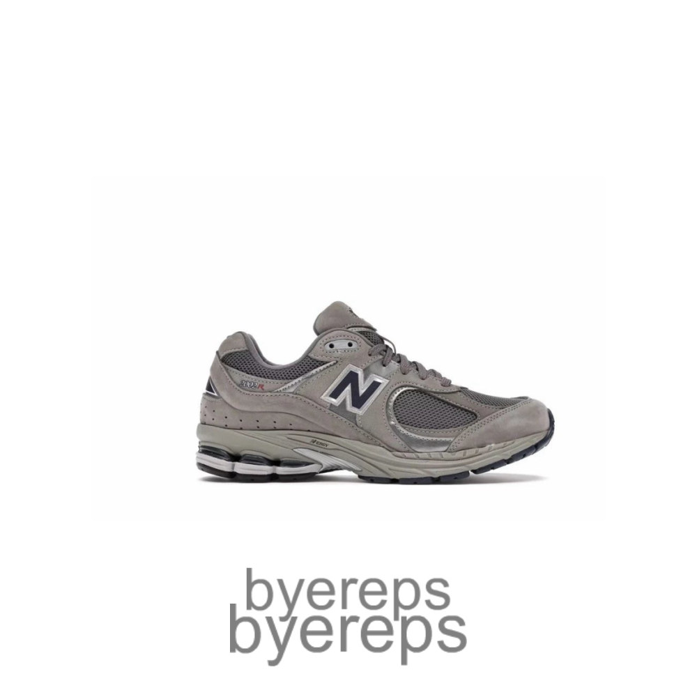 New Balance 2002r Light Grey